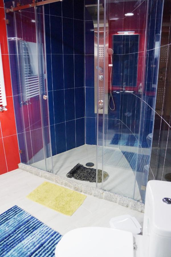 Casinha Das Bonecas - Casa Com Piscina Privada 아베이루 외부 사진