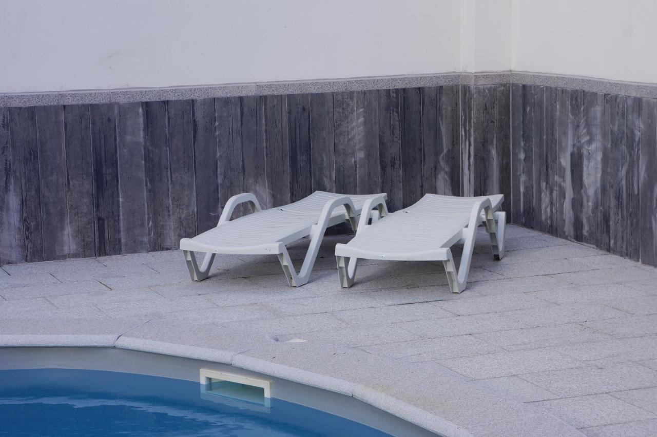 Casinha Das Bonecas - Casa Com Piscina Privada 아베이루 외부 사진